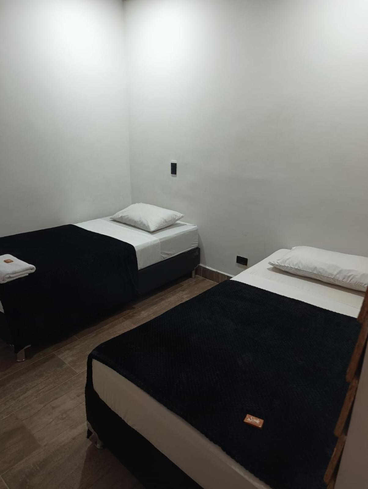 Hotel Prestige メデジン エクステリア 写真